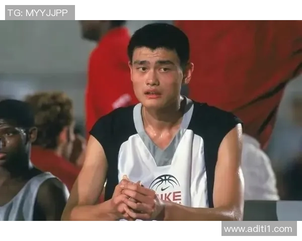 姚明领衔中国男篮对阵伊朗队的精彩较量与历史回顾